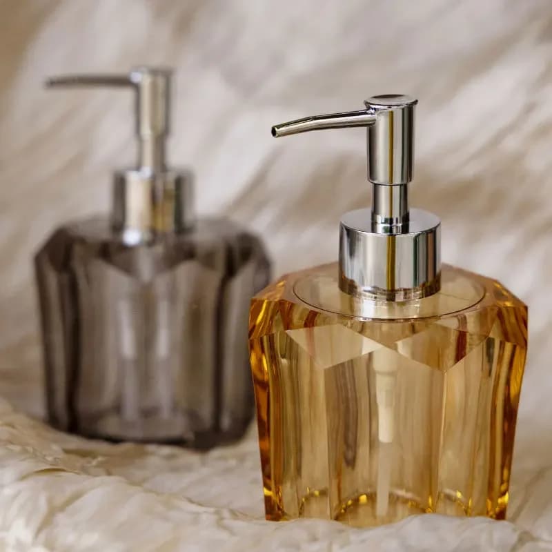 Bottiglia per pressa per hotel di fascia alta da 220 ml Bottiglia per lozione diamantata di fascia alta Bottiglia divisa per uso domestico Accessori per il bagno Dispenser di sapone