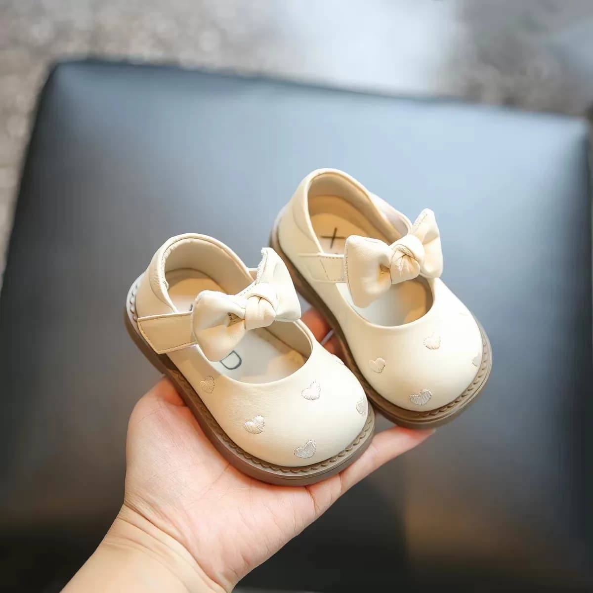 Kids Heart Embroidery Mary Janes Bow Decor Single Velcro Strap Soft Gum Flat Non Slip Sole Girls Sweet Princess Daily Dress