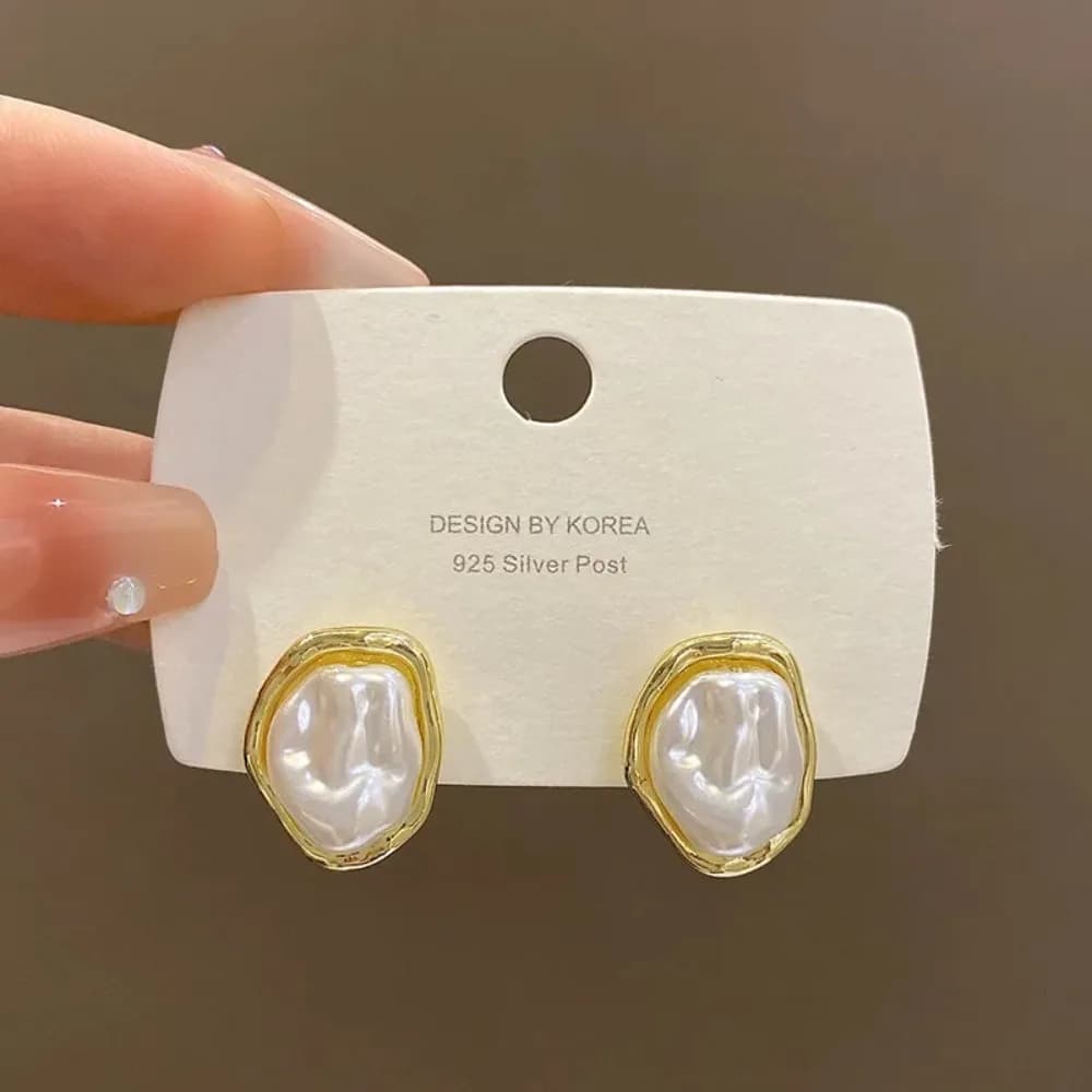 1 pairGeometric Irregular Round Pearl Earrings for Women Unusual Irregular Gold Color Metal Side Earrings Boho Trendy Jewelry Gift