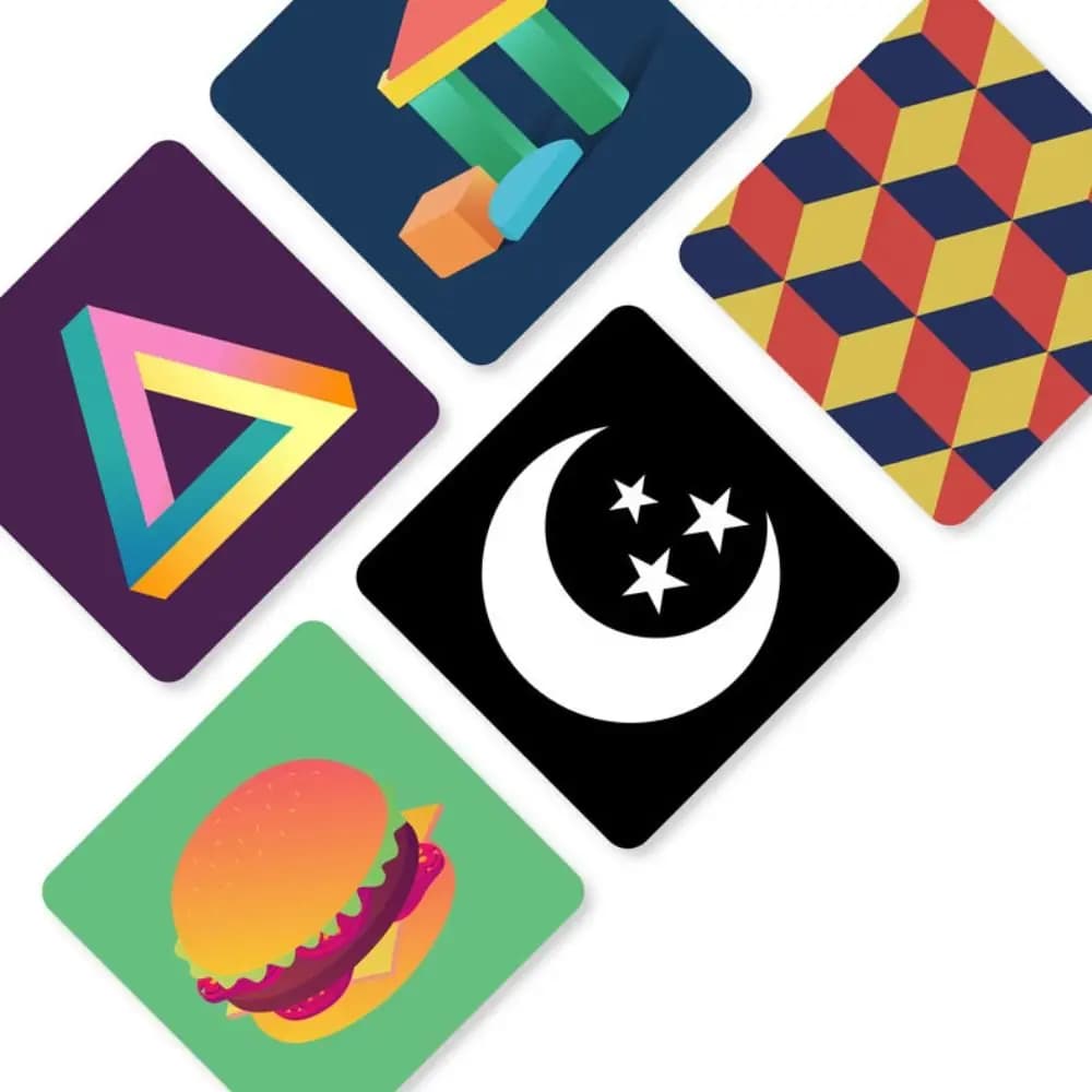 Carte di stimolazione visiva per neonati in carta, Montessori, in bianco e nero, ad alto contrasto, flashcard resistenti e di alta qualità.