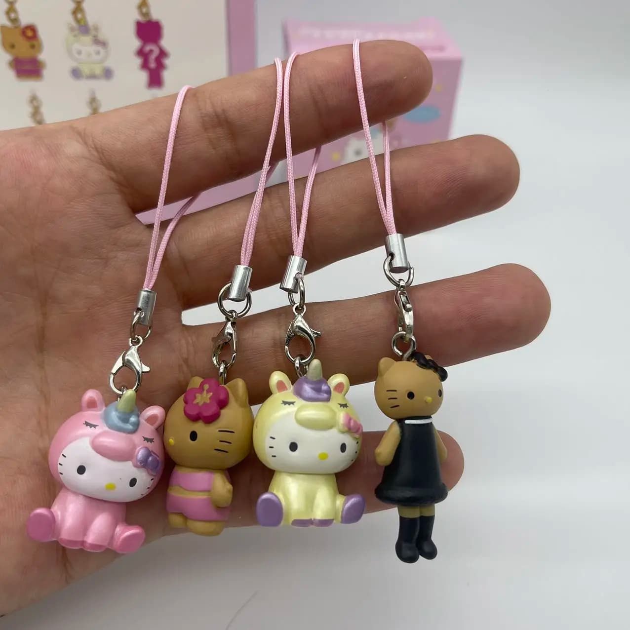 Decorazioni per catena per telefono a sirena in stock Kt Cat Fantasy Series Portachiavi con ciondolo a gamba lunga in pelle nera Mini bambola regalo di compleanno