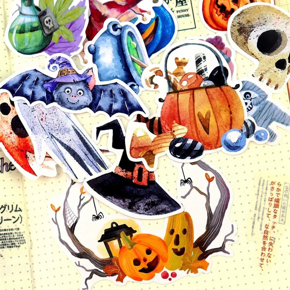 33 adesivi decorativi per notebook, planner, scrapbooking, con disegni di demoni di Halloween in stile acquerello kawaii.
