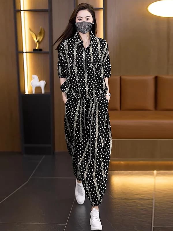 Completo da donna alla moda a due pezzi, estivo, nuovo, taglie forti, che nasconde le imperfezioni, design di alta gamma, di tendenza