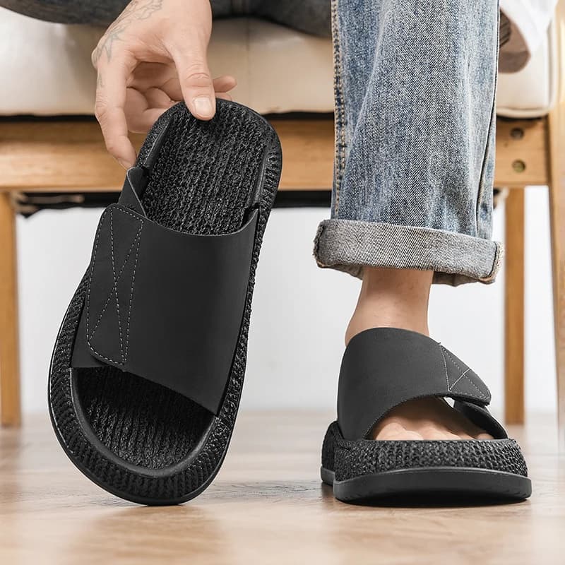 Men's Summer New Casual Anti-Slip Odor-Resistant Outdoor Wearable Sandals Breathable Soft Bottom Beach Slippers Thick Heel