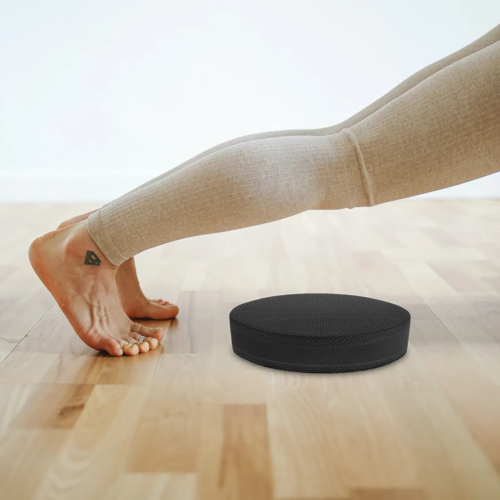 Cuscino Ovale per Equilibrio in TPE Morbido e Resistente, Superficie Antiscivolo per Yoga, Pilates, Fitness e Allenamento