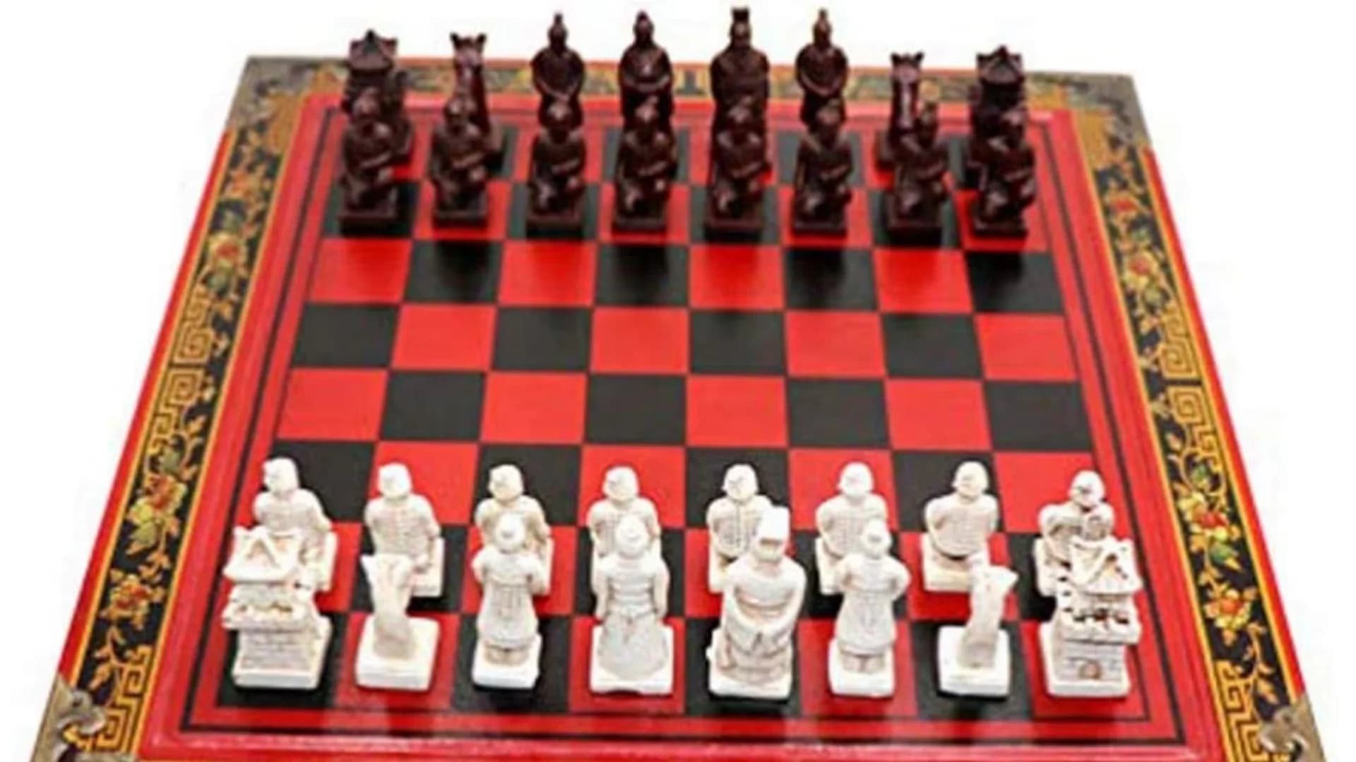 Retro Terracotta Warriors Chess Set for Kids and Adults Classic Family Board Game with Folding Wooden Chessboard 3D Resin Chess