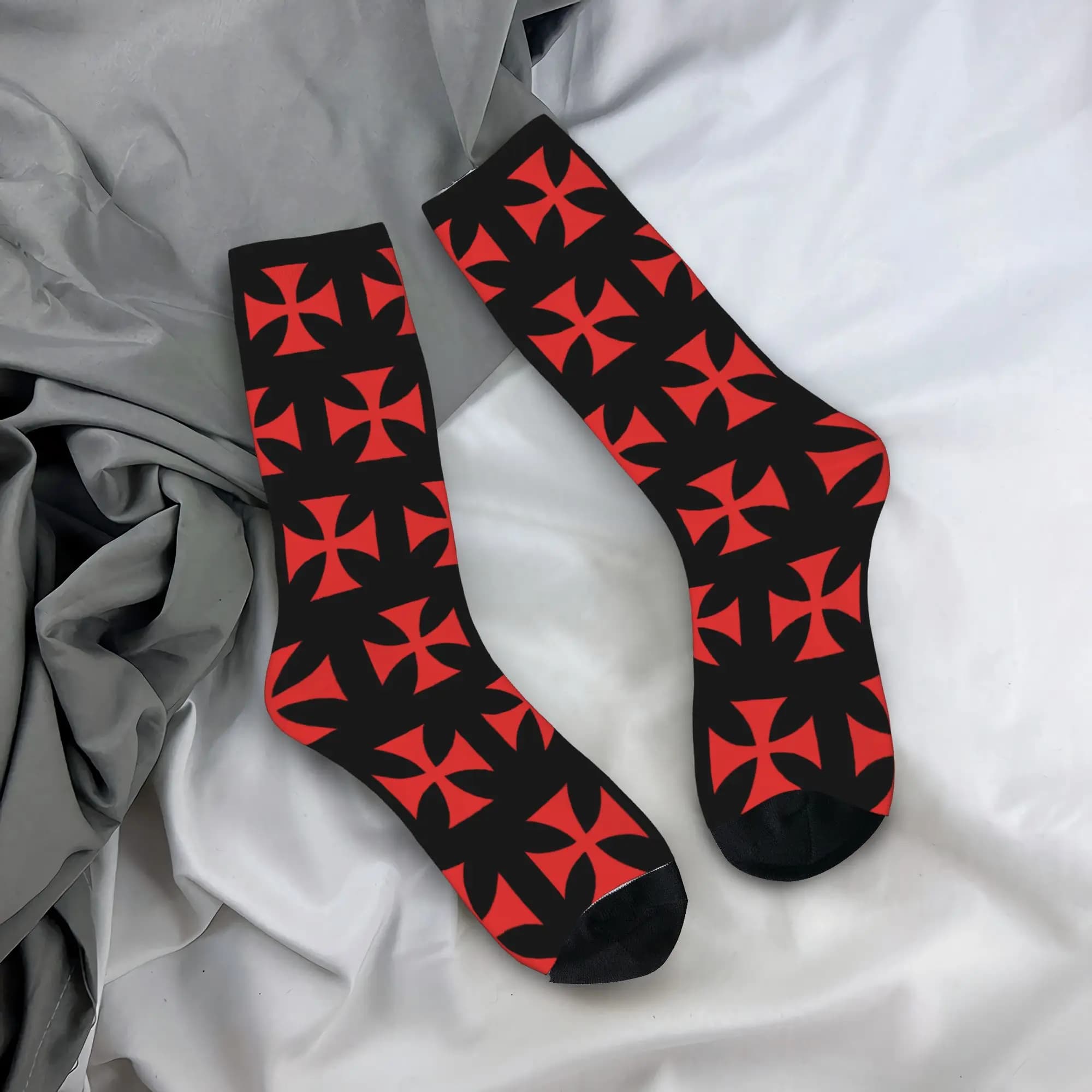 Calzini Personalizzati con Croce Templare Rossa, Calze Divertenti e Originali per Uomo e Donna
