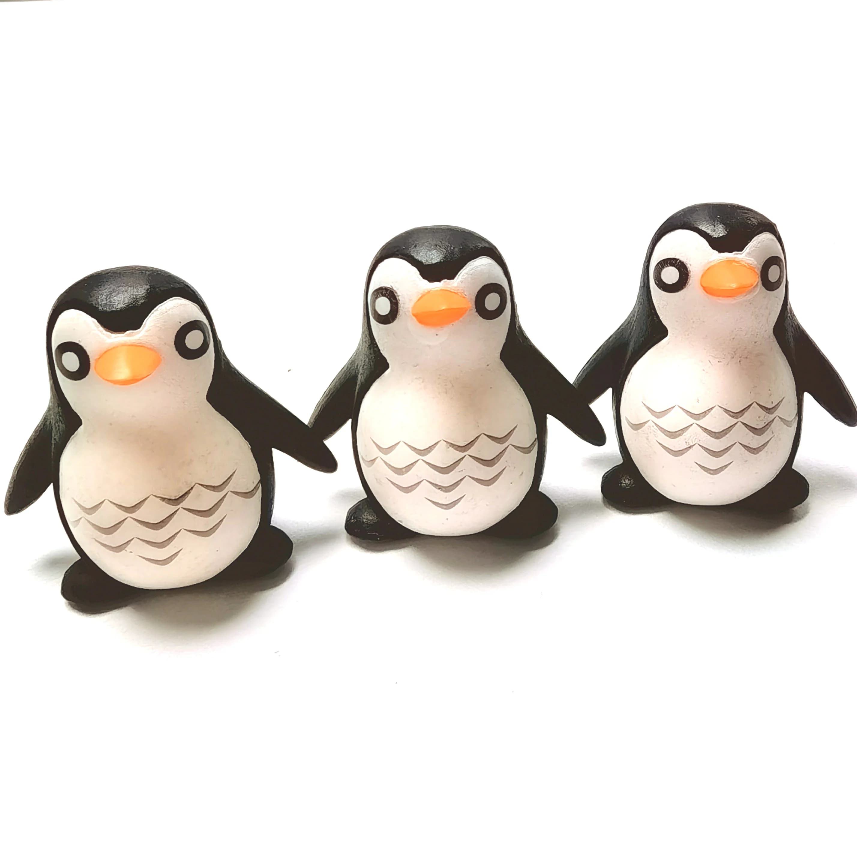 Nice Mini Penguin in Resin for Doll House, Bonsai Garden, Miniature Landscape, Birthday Gift Accessories