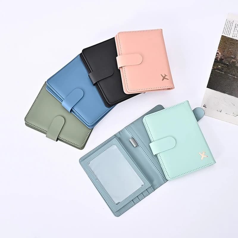 Porta Passaporto in Pelle Impermeabile, Custodia da Viaggio per Carte di Credito, Portafoglio Carino per Passaporto Donna/Uomo, con Chiusura a Hasp