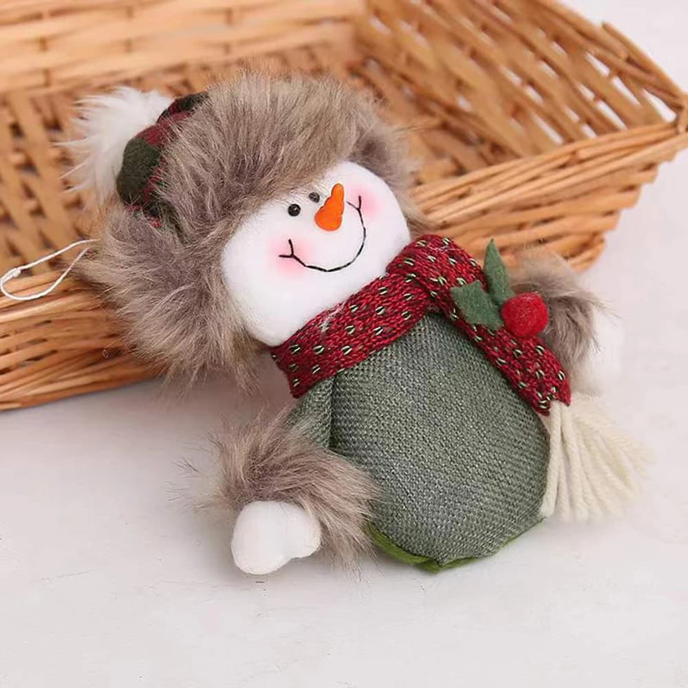Decorazioni pendenti per bambole di Natale per vetrine Decorazione di scene natalizie Adorabili ornamenti di peluche