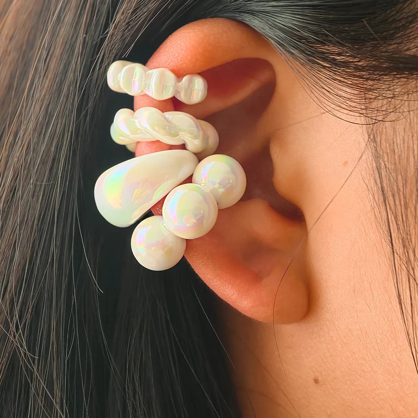 4 pezzi anello a C senza foro per l'orecchio orecchini a clip clip per osso dell'orecchio trasparente colorato dopamina semplice set di orecchini di fascia alta commercio all'ingrosso di gioielli