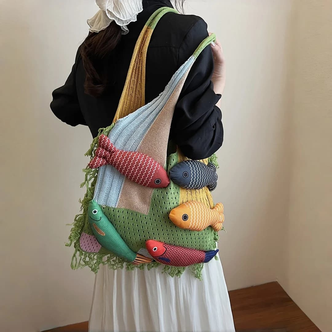 Cute Little Fish Relaxed Knitted Bag 2026 Summer New Commuter Versatile Shoulder Bag Contrasting Cut Out Tote Bag