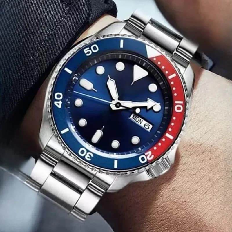 Men's wristwatch 2026 Fashion, with Stainless Steel Strap, Calendar, Quartz Movement, Casual, Sporty, Reloj Hombre