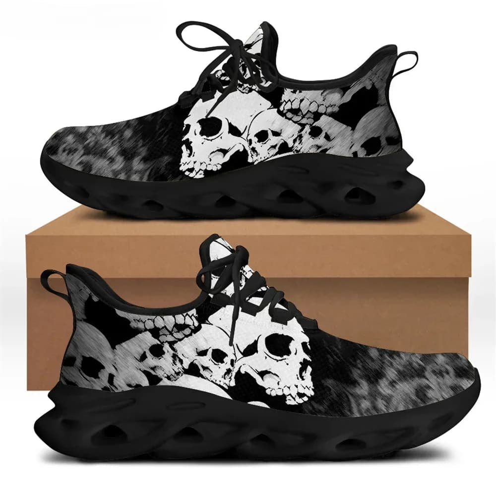 Scarpe da uomo con design a teschio punk nero, sneakers casual con lacci, comode e traspiranti, calzature da passeggio maschili 2021
