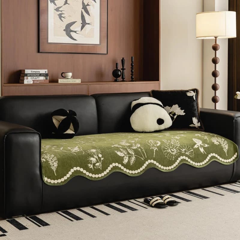 1PC French Country Floral Sofa Cover, Scalloped Wavy Edge Design, Non-Slip, Scratch-Resistant & Pet-Friendly, Machine Washable, All-Season Single-Piece Couch Protector for Living Room Bedroom Decor