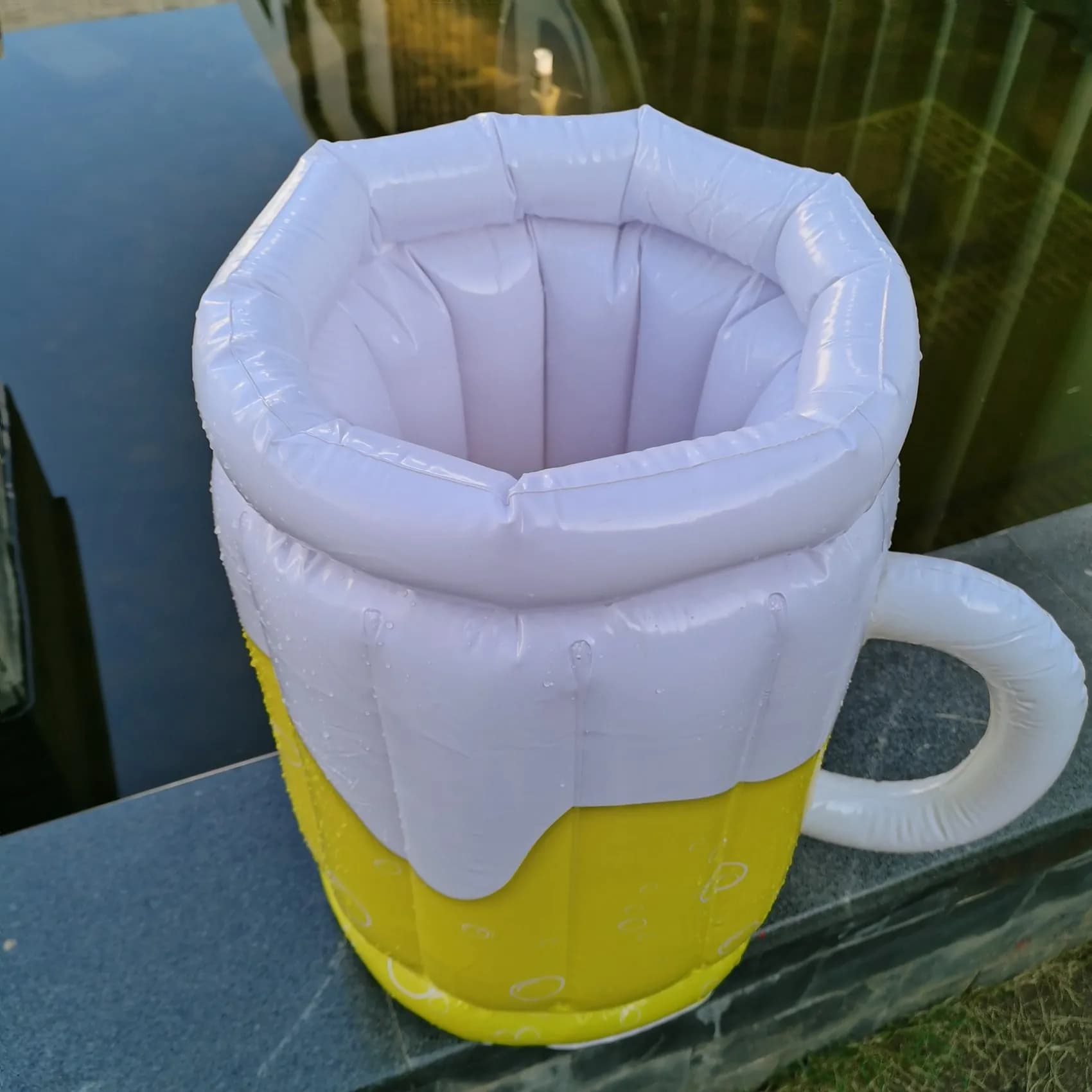 【SOLO TODAY!】Refrigeratore gonfiabile per tazze di birra per forniture per feste per adulti Decorazioni per feste estive, feste in piscina sulla spiaggia