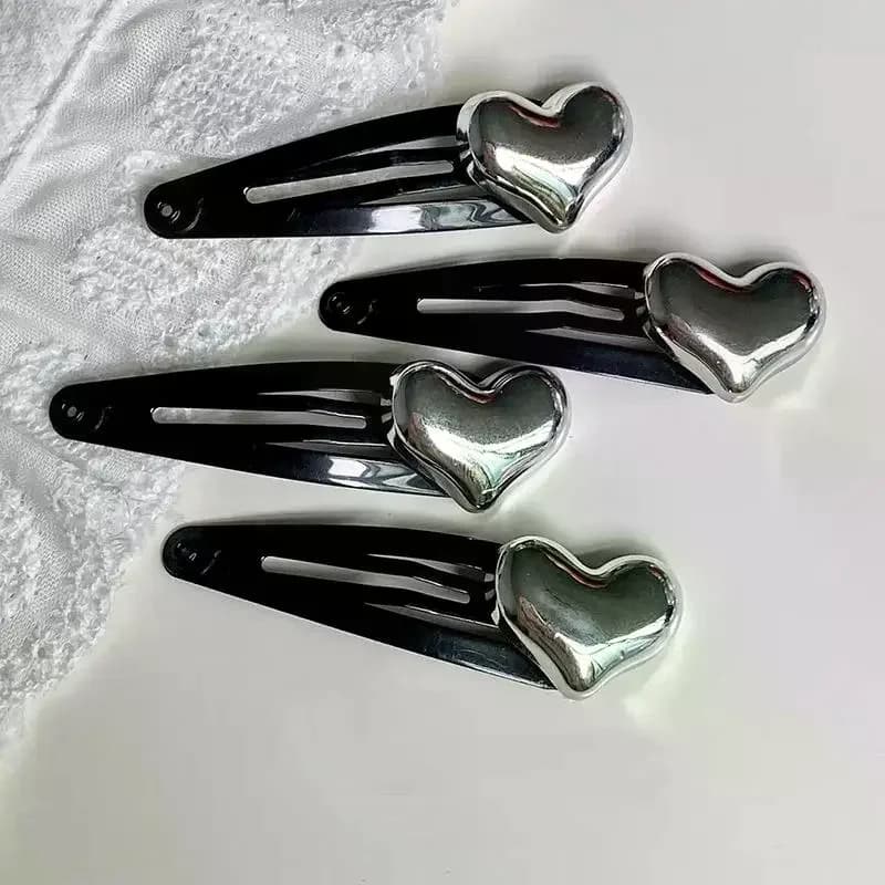 2pcs/4pcs Black Hair Clips With Silver Heart - Shaped Decor, Cute Hair Accessories For Women, For Stylish Side Hair Stylin