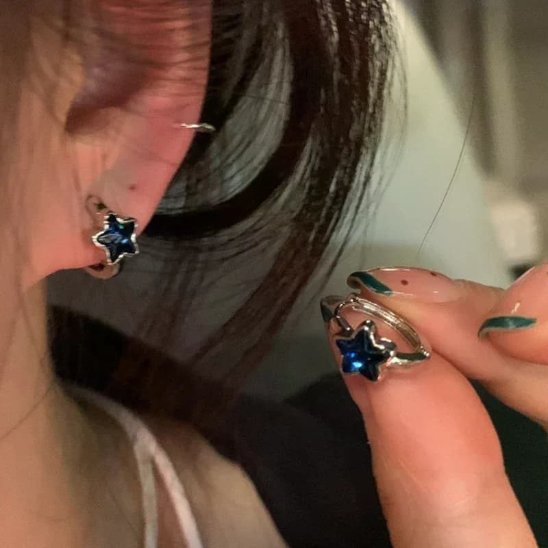 1 Paio di Mini Orecchini a Cerchio con Zirconi a Forma di Stella per Donne, Orecchini in Metallo Placcato Oro, Gioielli alla Moda Coreana, Accessori Regalo