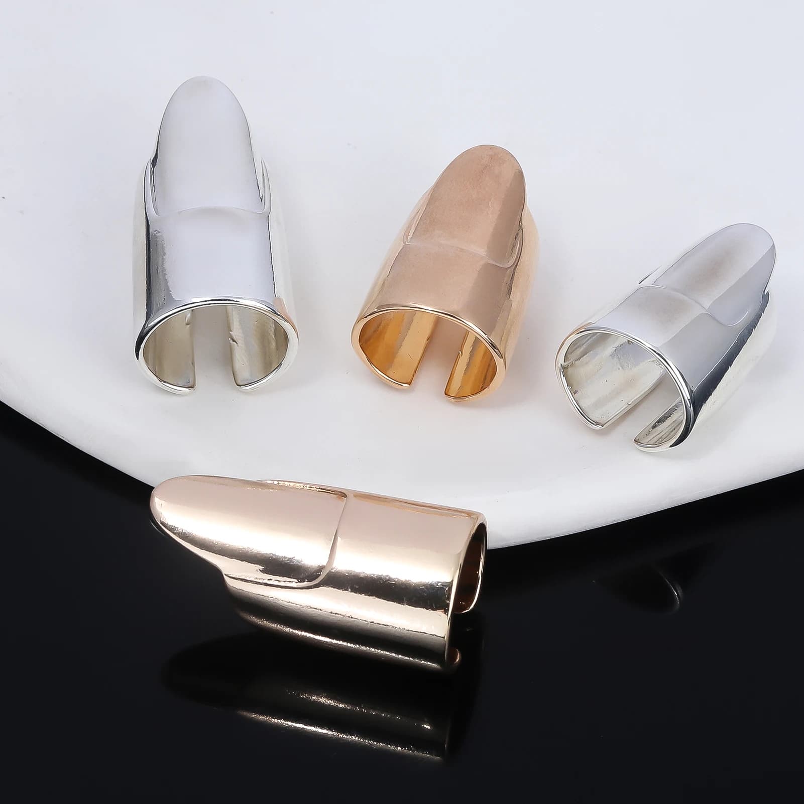4 pezzi anello di copertura per unghie in metallo faraone ins indossare armatura copertura per armatura hip-hop anello artistico copertura protettiva anello punk aperto da donna regalo