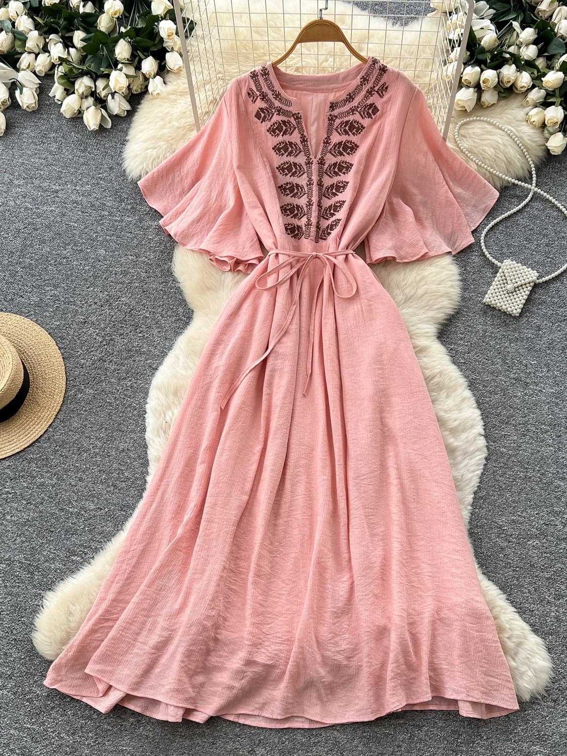 Elegant Embroidered V-Neck Dress Women Summer Short Sleeve Waist Cinched Slim A-Line Holiday Style Long Dress