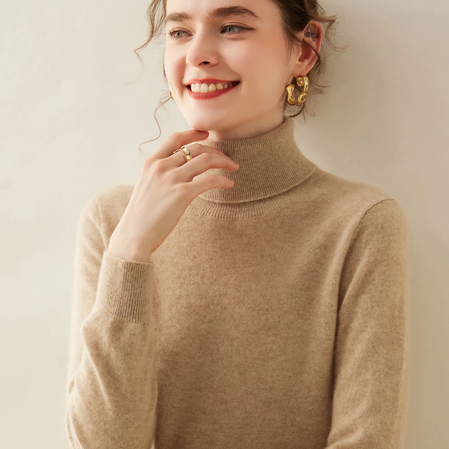 Maglione di cashmere Dolcevita da donna Pullover lavorato a maglia a maniche lunghe Maglione base in puro cashmere al 100% Versione coreana Top da donna