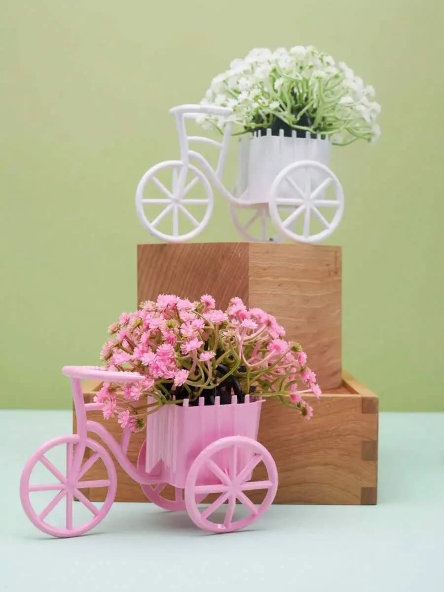 1 Pezzo Mini Cestino per Bicicletta in Plastica, Bonsai Artificiale da Scrivania, Pianta Finta Simulata per Decorazione d'Interni, Capodanno
