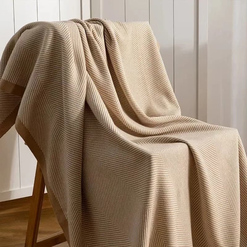 2026 New Super Soft Lightweight Fishbone Paper Pattern Throw Blanket - Cozy Microfiber Flannel for Couch, Bed, Office & Travel