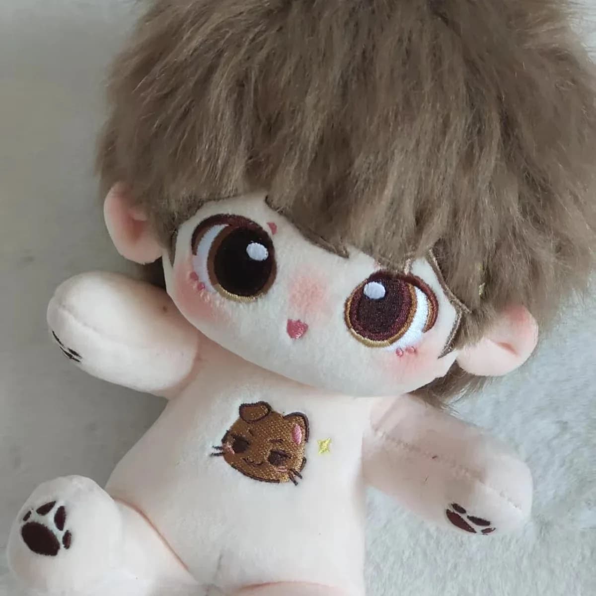 Primo lancio dell'attributo cosplay originale cane bambola di cotone da 20 cm super carina nuova bambola di peluche ad alta aspetto