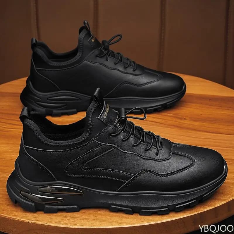 New fashionable, versatile, lightweight and breathable men's shoes, with thick, sporty, minimalist, racing soles.