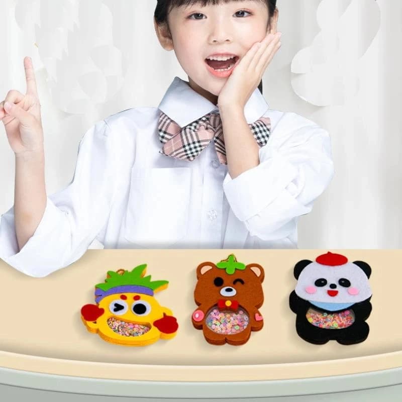 Artigianato fatto a mano per bambini - 4 pezzi di giocattoli puzzle shaker, kit di materiali fai da te per cartoni animati con accessori lisci da attaccare