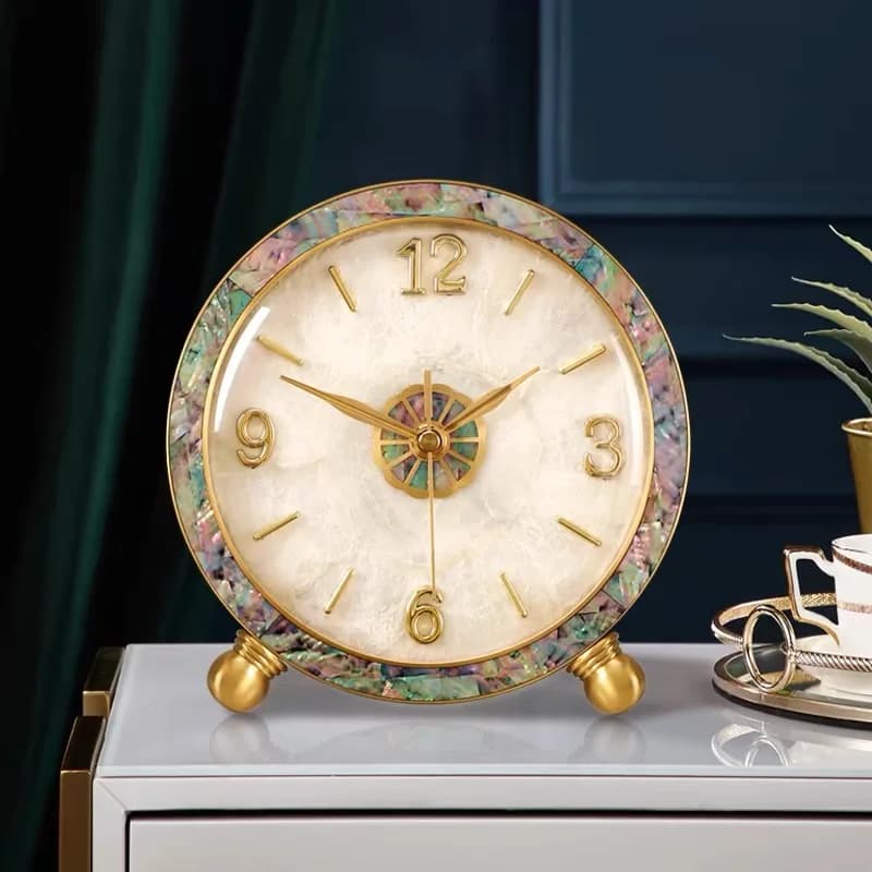 Orologio da tavolo in ottone conchiglia Orologio da tavolo per la casa Orologio da soggiorno Orologio a pendolo semplice di lusso leggero