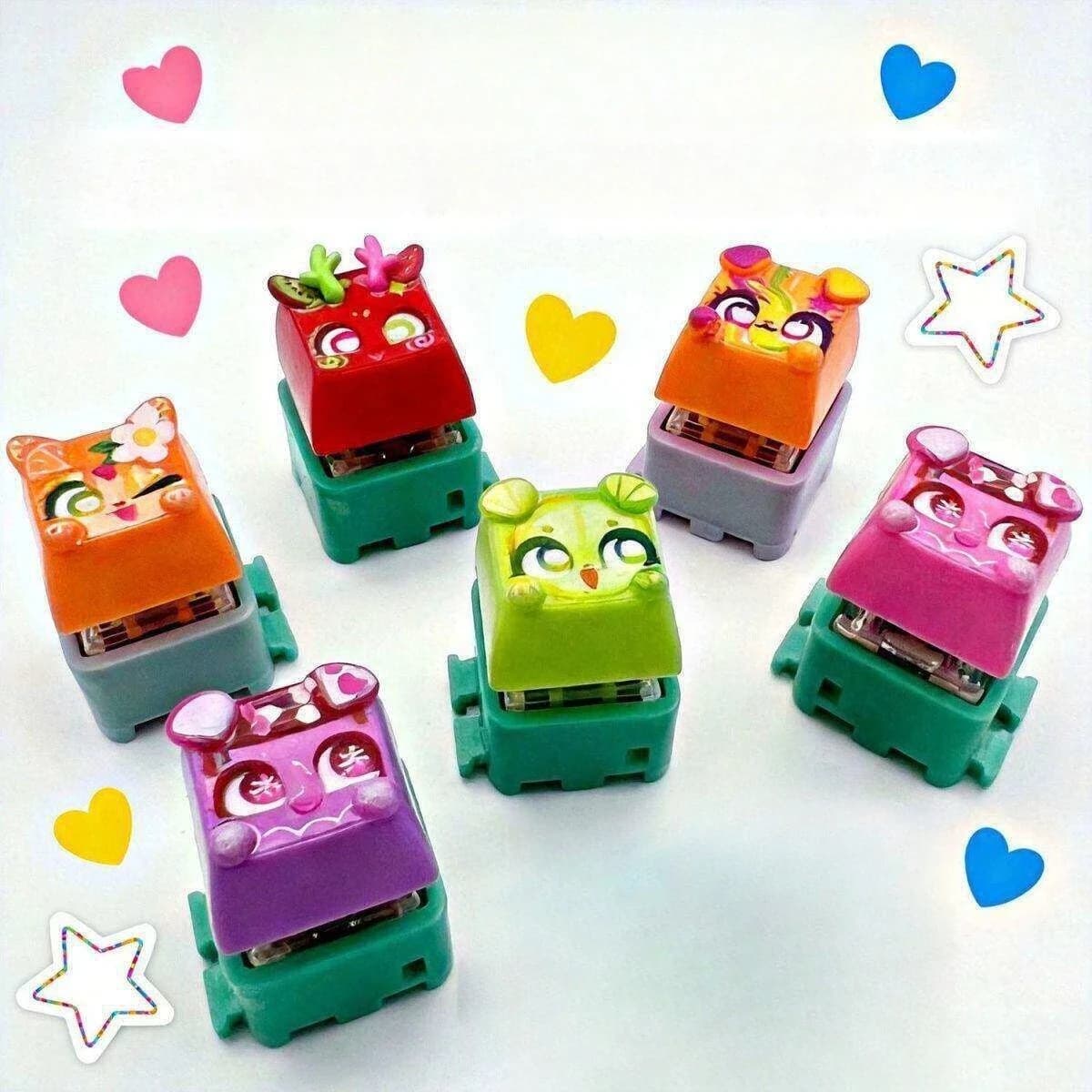 Fidget Keycap Keychain Light Up LED Mechanical Keyboard Switch Stress Relief Toy Blind Box Collectible Backpack Charm HOT