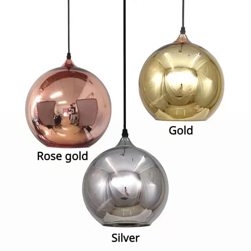 Lampada a sospensione rotonda moderna e minimalista a testa singola con sfera cromata a specchio, decorazione nordica per tavolo da pranzo, bar e ristorante