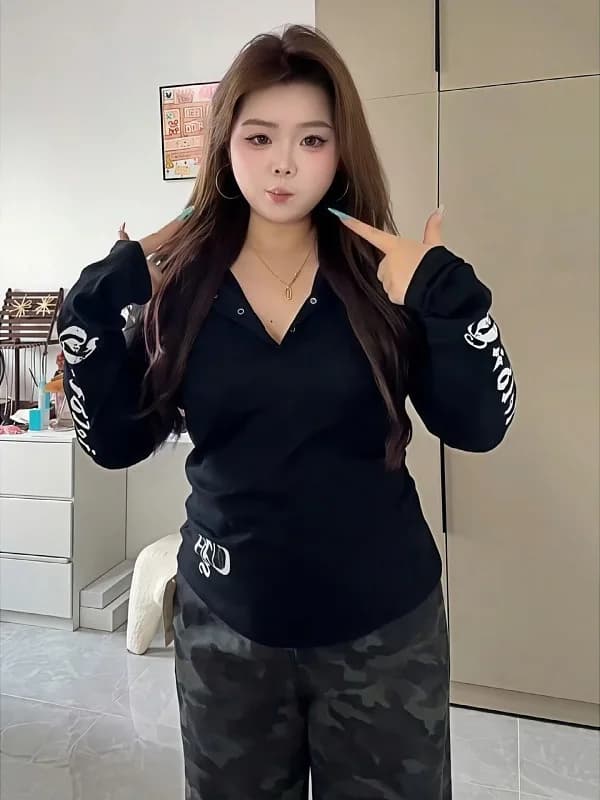 plus Size Women's Slimming V-Neck Hoodie Long Sleeve Base Shirt American Retro Letter Print Early Autumn New Style Commute Wind