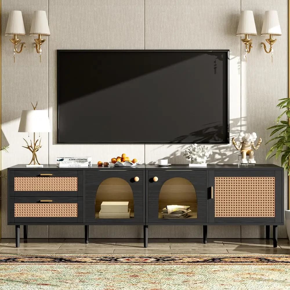 Consolle multimediale in rattan da 70,8 pollici per TV fino a 80 pollici con 3 armadietti 2 cassetti Luce LED Gambe in MDF nero Gestione dei cavi