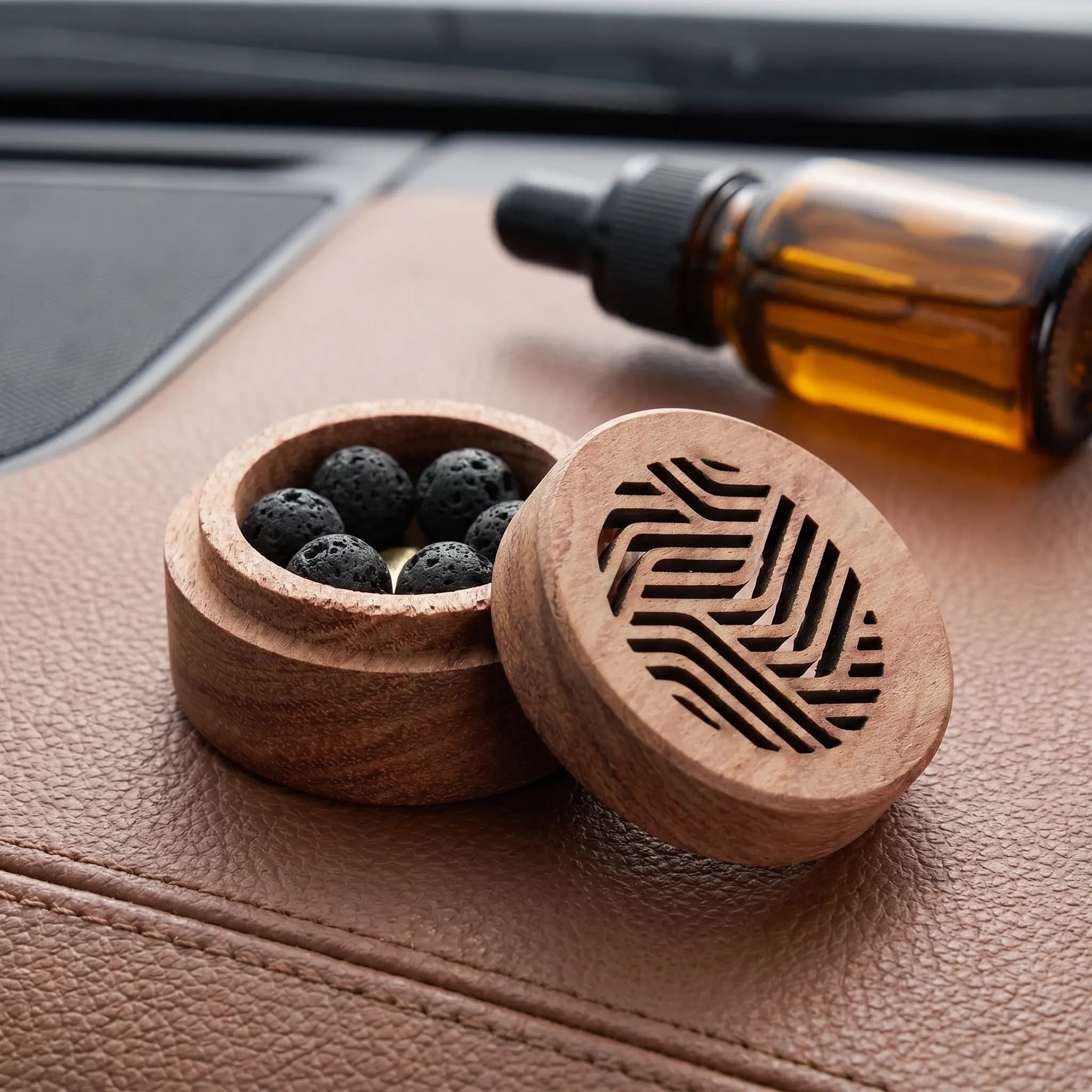 1Pcs Car Aroma Diffuser Wooden Design Aromatherapy Device Car Fragrance Essential Oil Diffuser Portable Decorative Aroma
