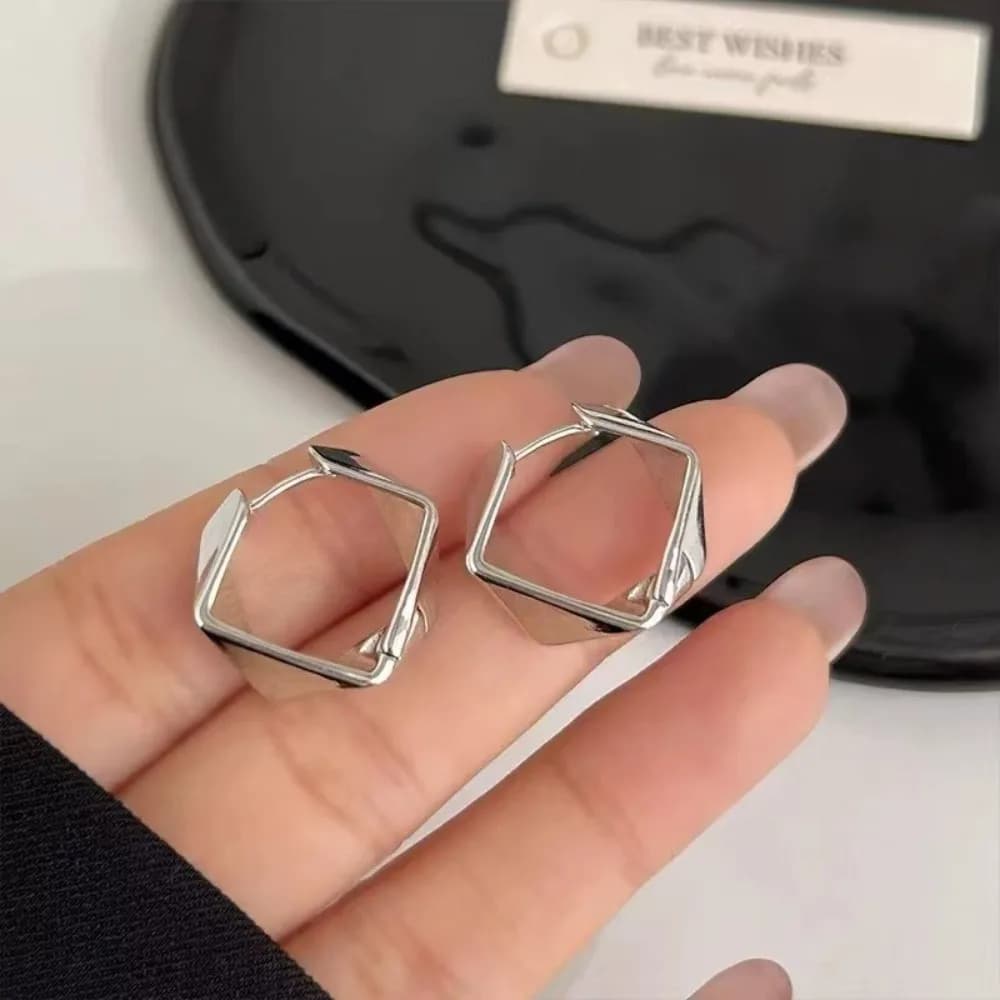 Smooth Simple Geometric Hoop Clip Earrings, Muted Premium Texture All-Match Daily Office Elegant Ear Accessories