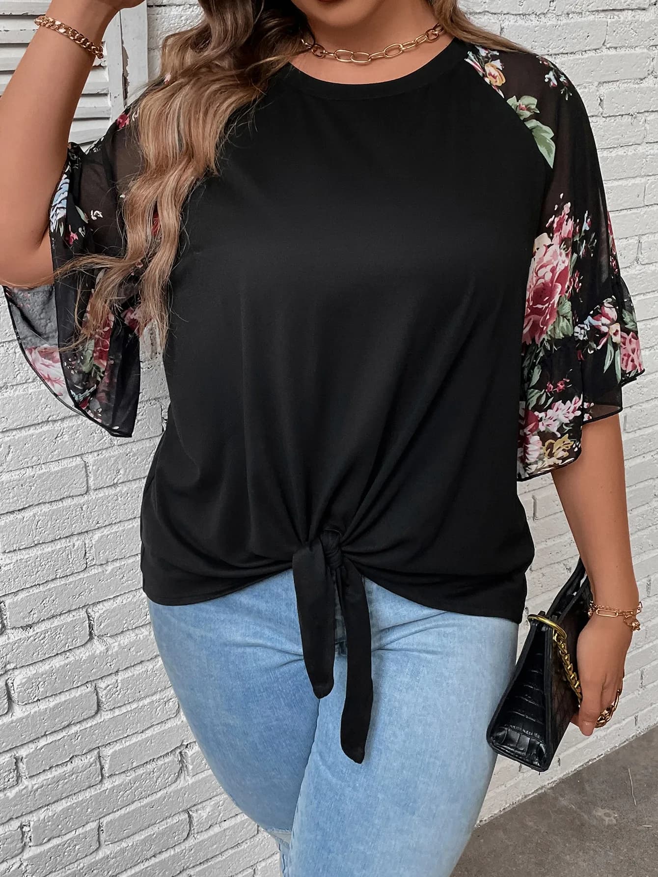 Camicetta da donna taglie forti con stampa floreale, T-shirt casual in rete trasparente con maniche a campana e nodo frontale, Top estivo ampio a girocollo per donna