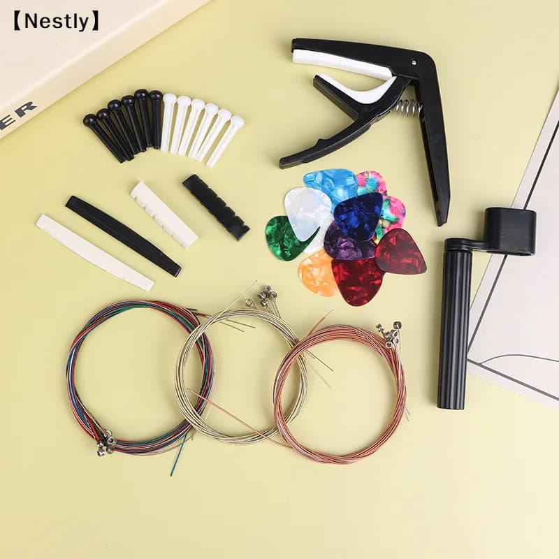 Kit Accessori per Chitarra Acustica 48 Pezzi/Set: Capotasto, Corde, Plettri, Avvolgicorde, Perni Ponte, Ponti - Kit Completo per la Cura della Chitarra per Principianti〔Nest〕