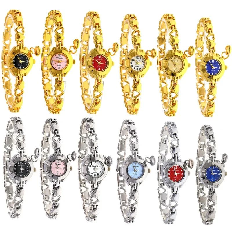 Orologi da donna piccoli ed eleganti di lusso semplici Bracciale a cuore scavato alla moda per orologi al quarzo da donna Orologio in oro argento