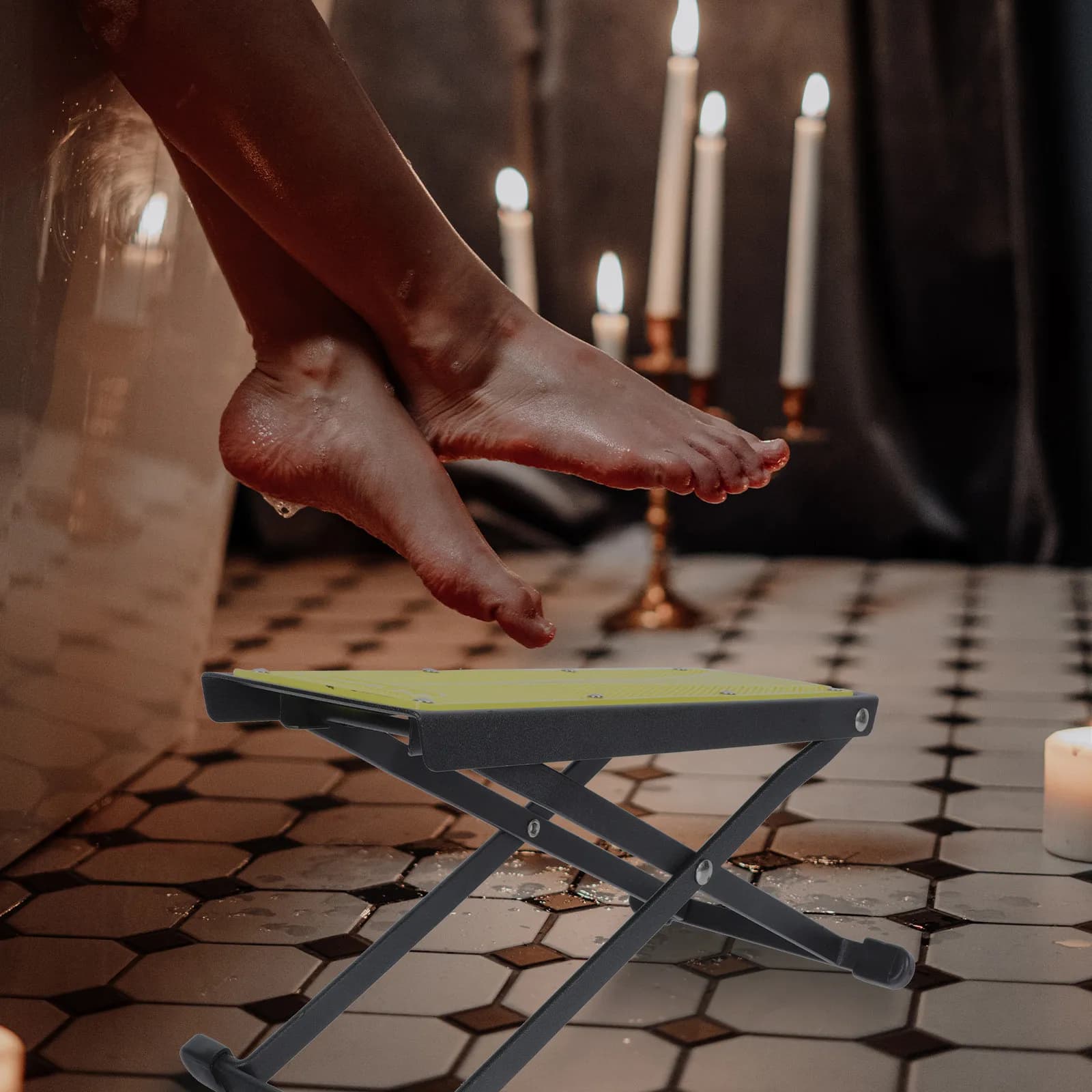 Supporto Pieghevole per Piedi da Manicure e Pedicure, Poggiapiedi Regolabile Comodo per Nail Art, Colore Giallo