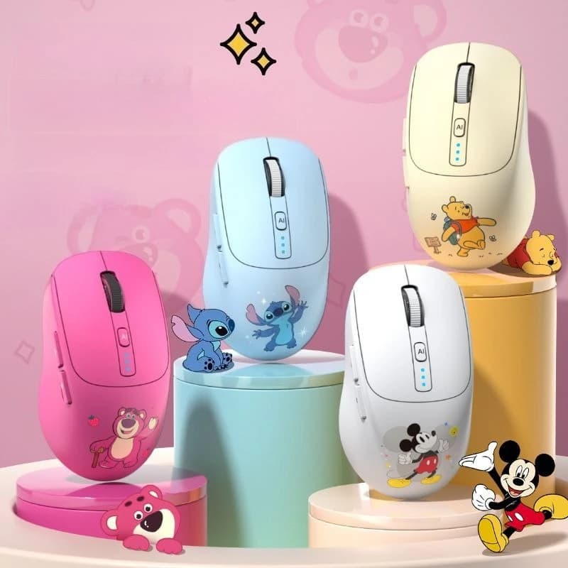 Mouse Bluetooth Tri-Mode Stitch Smart, Connessione Wireless 2.4G, Design Carino a Forma di Orsetto Fragola, Mouse Silenzioso per Gaming e Ufficio