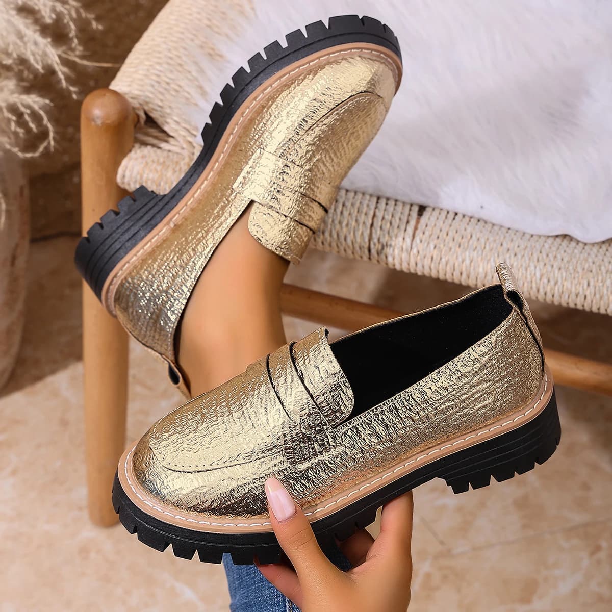 2025 Mocassini con plateau da donna Scarpe da passeggio leggere e traspiranti Scarpe sportive antiscivolo con suola spessa e comfort casual da donna