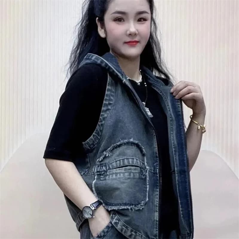 2025 Summer Cowboy Hooded Vest Women's Retro Loose Slimming Vest Casual Large Pocket Short Cardigan Top Jacket Female Denim Vest