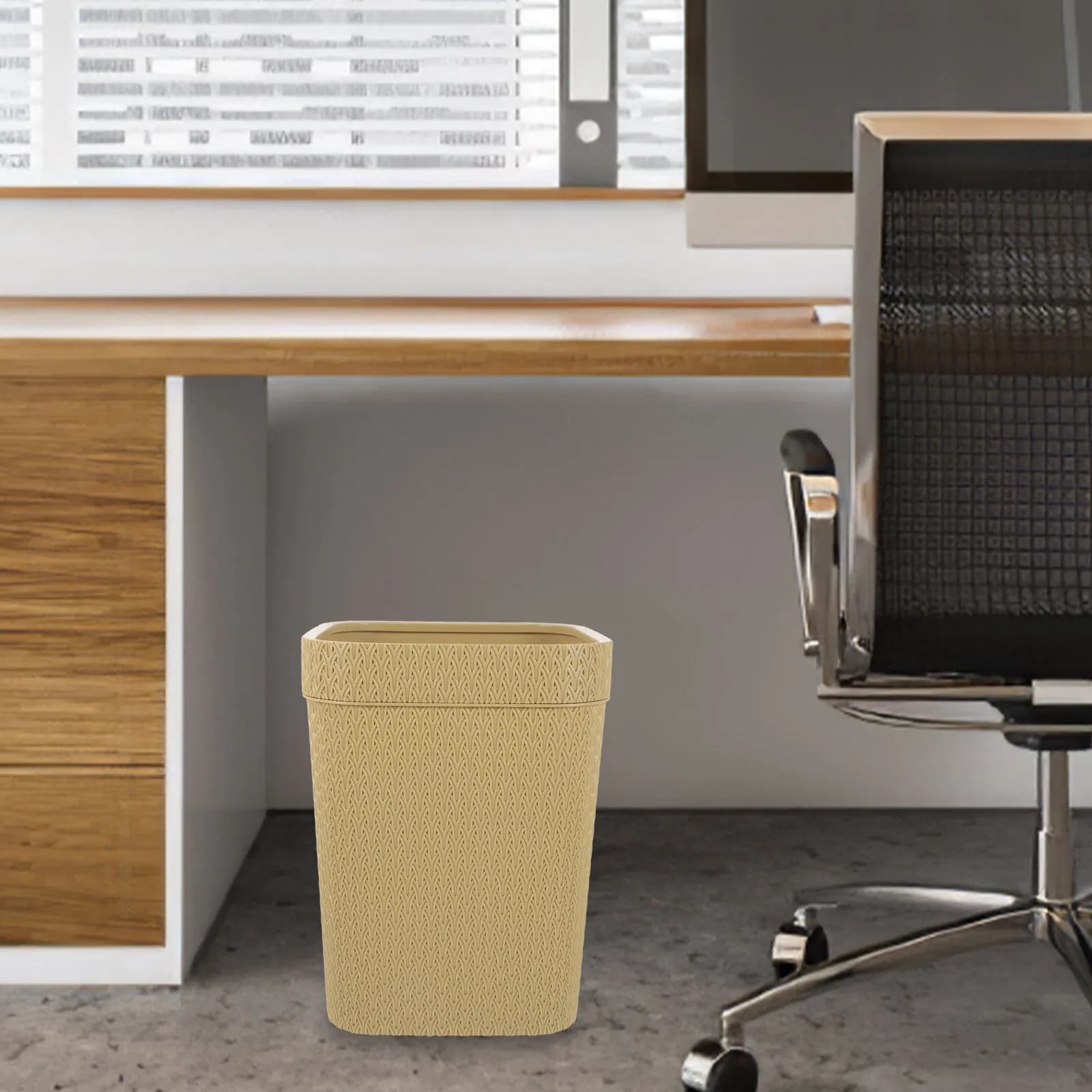 Reliable Plastic Trash Bin Household Garbage Can for Bedroom Kitchen Office Wastebasket Storage Bucket