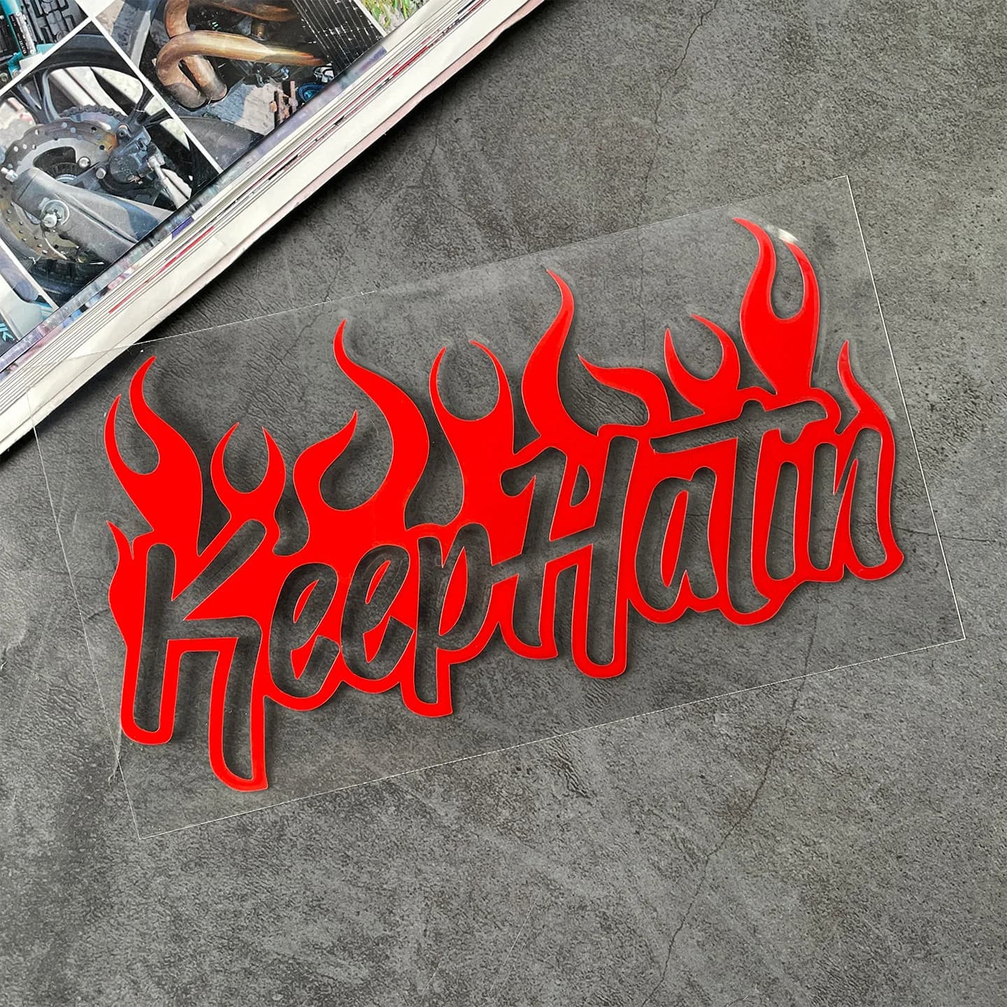 1PC Adesivi in vinile impermeabili Keep Hatin Flame per auto, moto, casco, laptop, bici, decorazioni