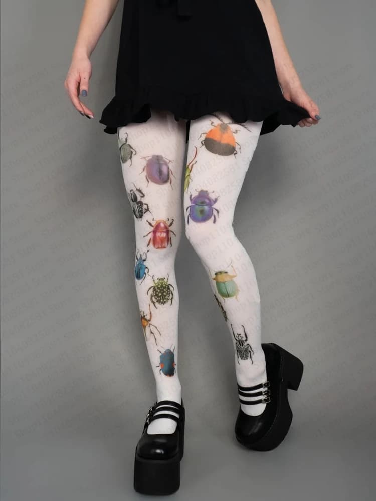 Fashionable Cute Animal Printed Long Socks Harajuku Knee Socks Cosplay White Graffiti Socks Kawaii 2000s Y2K Style Emo Girls