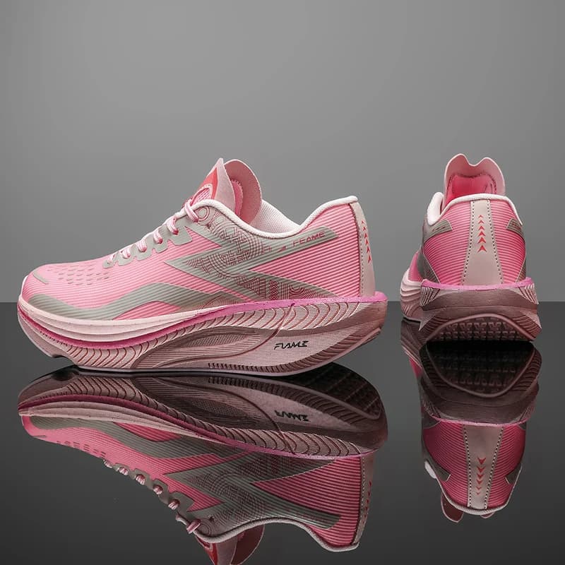 Men's Large Size Running Shoes with Carbon Plate Technology, Featuring Shock Absorption, Rebound, and Lightweight Breathable Design, Suitable for Daily Commuting, Fitness Workouts, and Track and Field Sports