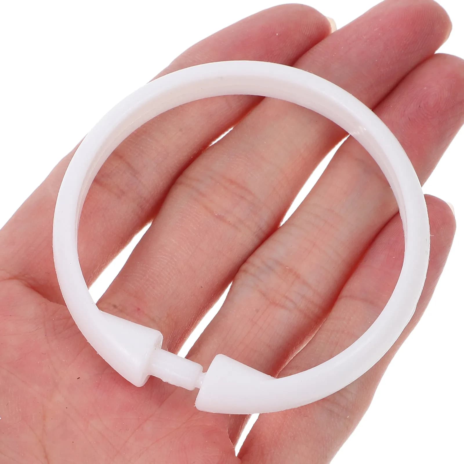30Pcs Thickened Plastic Shower Curtain Hooks Round Elegant Design Heavy Duty Bathroom Accessories Modern Decorative Curtain