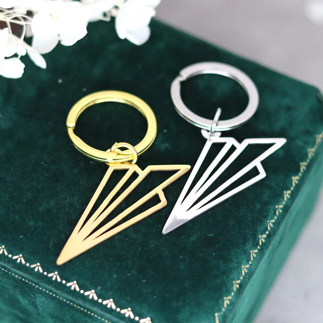 Chandler Paper Airplane Key Chain Paper Airplane Charm Origami Pendant Key Chain Cute Minimalist Stainless Steel Jewelry
